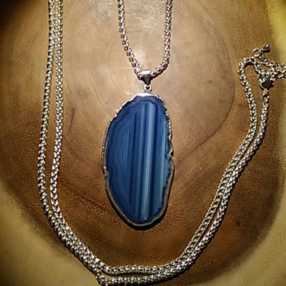Blue agate slice pendant with silver electroplate
